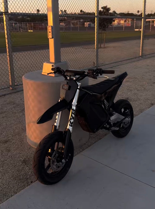ETM RTR front number plate+Baja Light (Battery Powered)